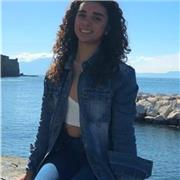 Diplomata in Lingue e con certificazioni linguistiche DELE impartisce lezioni di Spagnolo per qualsiasi livello e obiettivo